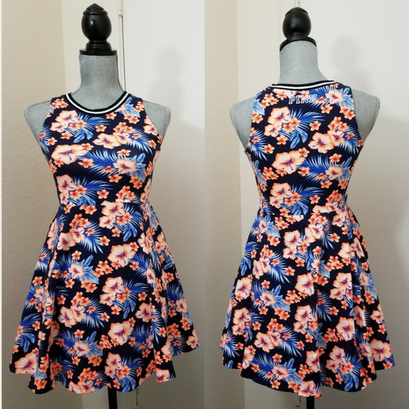 PINK Victoria's Secret Dresses & Skirts - VS PINK tropical skater dress Small NWT